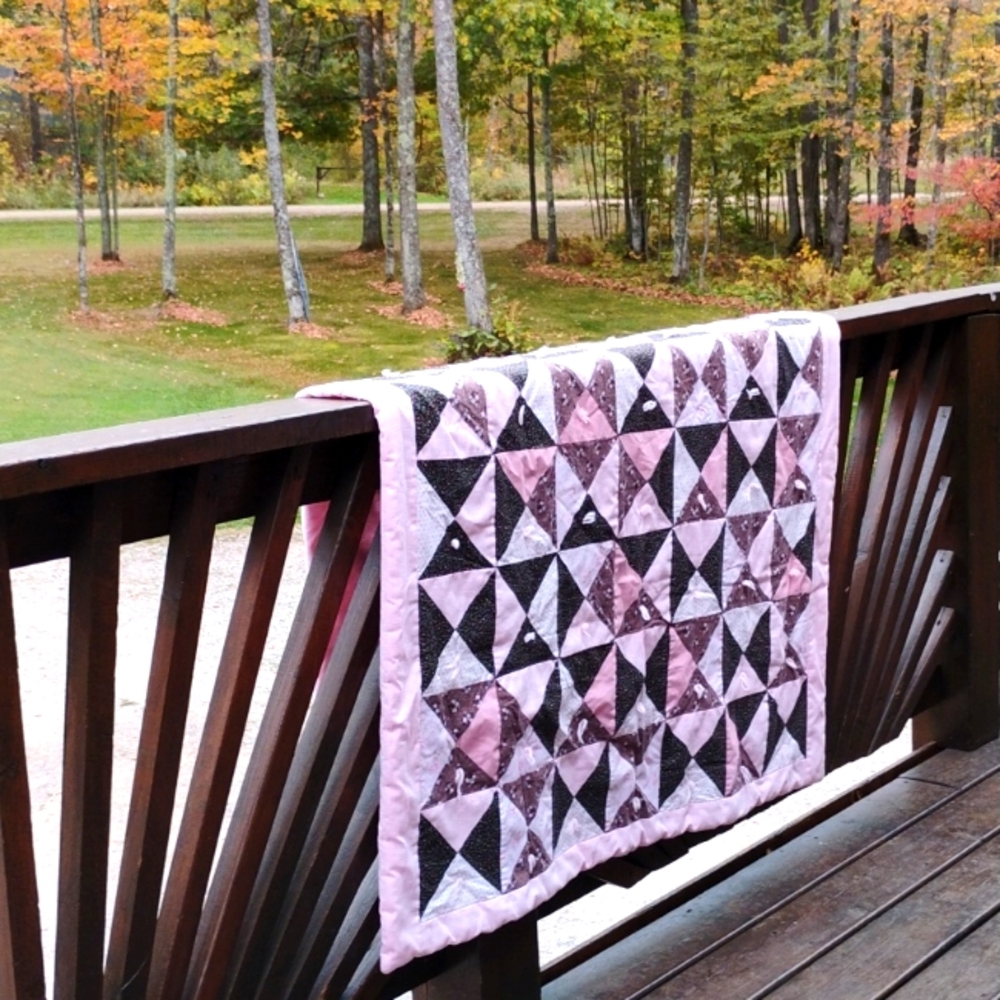 💕BABY QUILT HANDMADE PINK CRIB QUILT 47" X 67' EUC